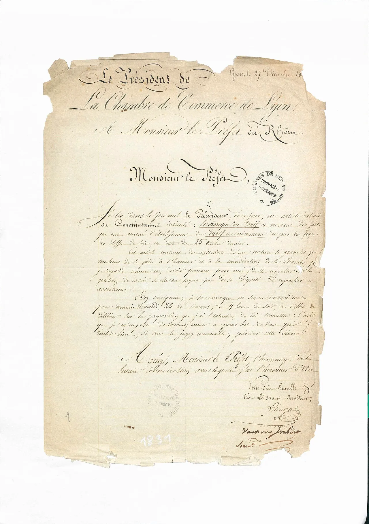 Feuille manuscrite jaunie, écriture calligraphiée, en-tête « Le Président de la Chambre de commerce de Lyon à Monsieur le Préfet du Rhône », tampons des archives du Rhône.